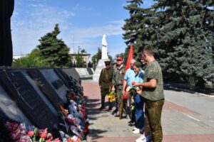 В донских городах и станицах сегодня вспомнили начало Сталинградской битвы