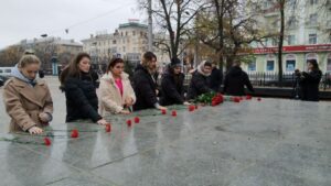 12 ноября участники студенческого поискового отряда «Будем помнить» совершили визит в Луганскую Народную Республику